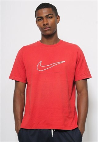 VINTAGE NIKE T-SHIRT