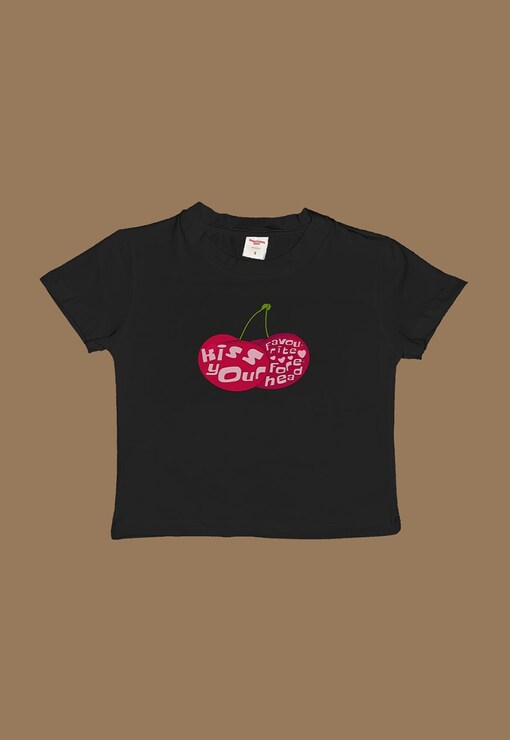 garment image