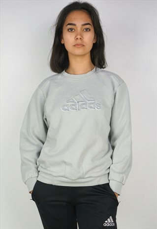 VINTAGE 90'S ADIDAS SWEATSHIRT