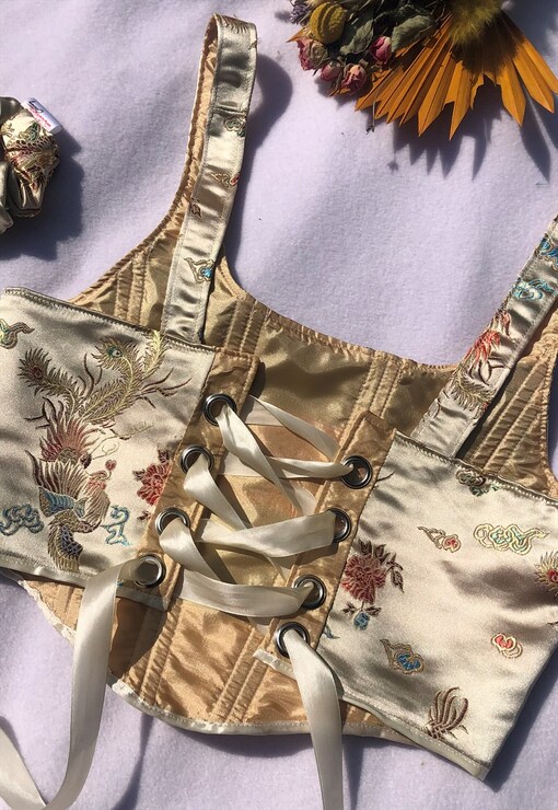 garment image
