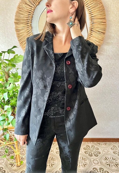 garment image