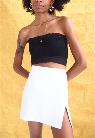 Y2K STYLE BLACK BOOB TUBE TOP WITH HEART CHARM