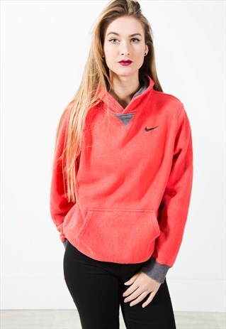 VINTAGE 90S NIKE HOODIE / S3131
