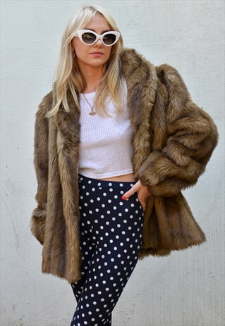 VINTAGE 1960S BROWN OVERSIZED FAUX FUR JACKET / COAT