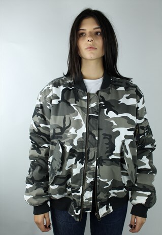 VINTAGE CAMO BOMBER JACKET
