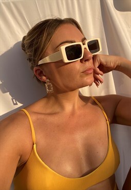 Tomia Swim Cream 'Bold Beach' Sunglasses