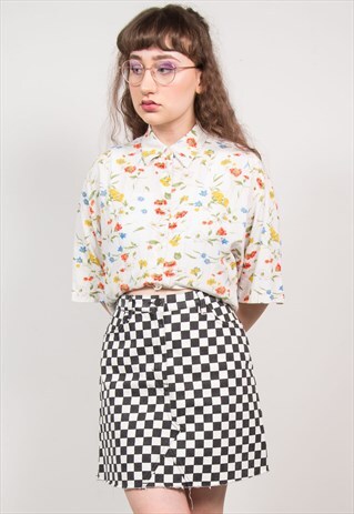 VINTAGE 90'S WHITE COLOURFUL FLORAL SHIRT