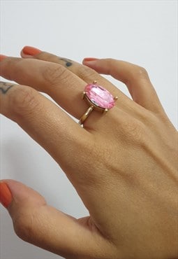 Pink Gem Stone Style Ring w Gold Band