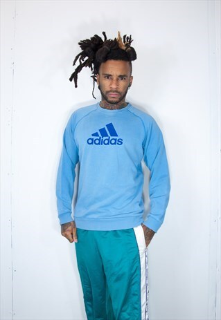 VINTAGE ADIDAS SWEATSHIRT