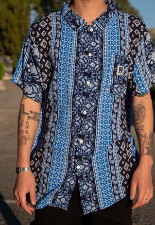 HANDMADE SHORT SLEEVED SHIRT IN BLUE WITH PAISLEY PRINT