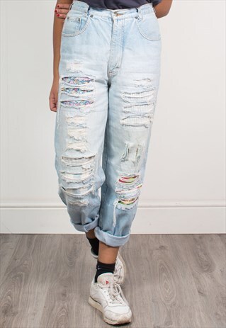 VINTAGE 90'S LIGHT BLUE RIPPED DENIM HIGH WAIST MOM JEANS