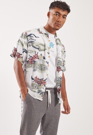 VINTAGE HAWAIIAN PATTERNED FESTIVAL SHORT SLEEVE SHIRT