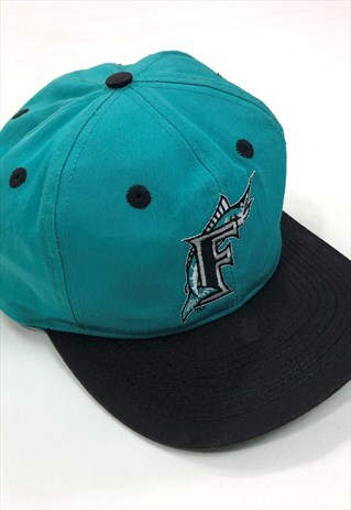 MENS VINTAGE BASEBALL CAP SIGNED FLORIDA MARLINS HAT