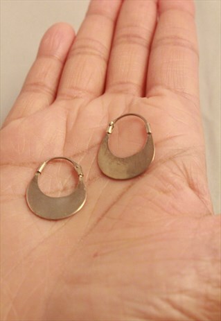 SMALLER STERLING SILVER ROUND HOOP EARRINGS