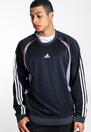 VINTAGE ADIDAS SWEATSHIRT