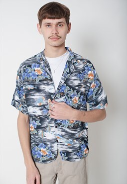 Vintage 90s Hawaii Pattern Short Sleeve Men Shirt S