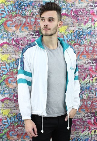 VINTAGE 90S SHELL JACKET / WINDBREAKER. UNISEX SPORTSWEAR.