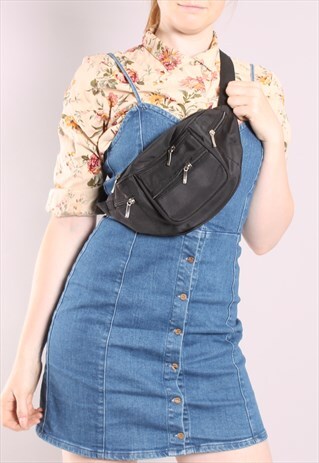 VINTAGE 90 BLACK CANVAS MULTI ZIP FESTIVAL BUM BAG