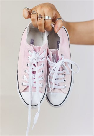 VINTAGE CONVERSE LIGHT PINK TRAINERS