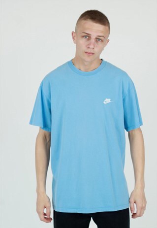00S NIKE SMALL EMBROIDERED LOGO PALE BLUE TSHIRT