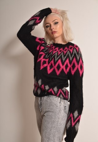VINTAGE 90S KNIT NORDIC JUMPER IN BLACK AND PINK