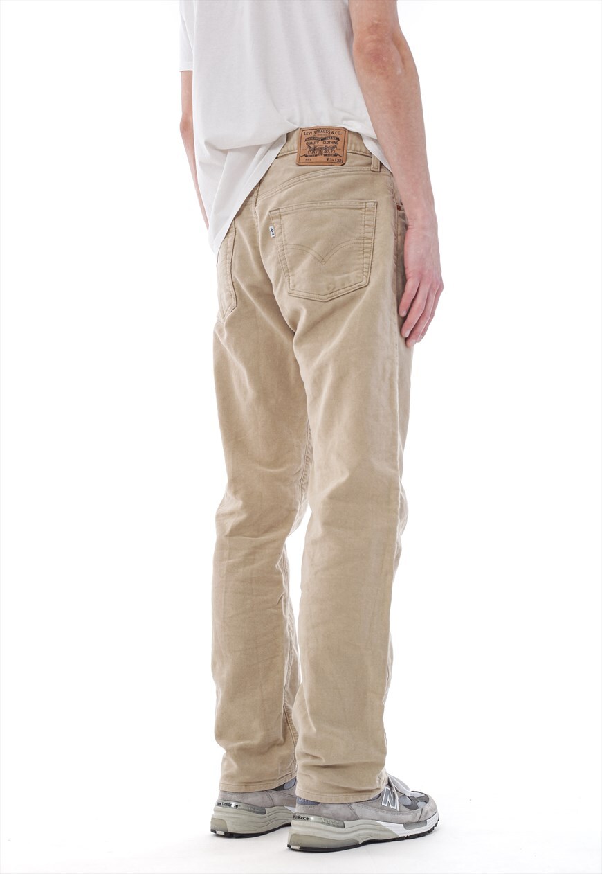 vintage levi cargo pants