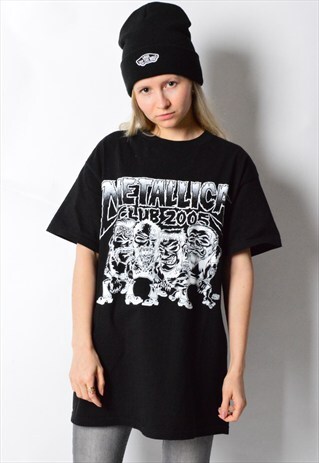 BLACK AND WHITE METALLICA BAND T-SHIRT