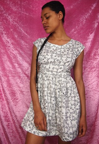 WHITE MINI DRESS WITH BLACK PRINTS