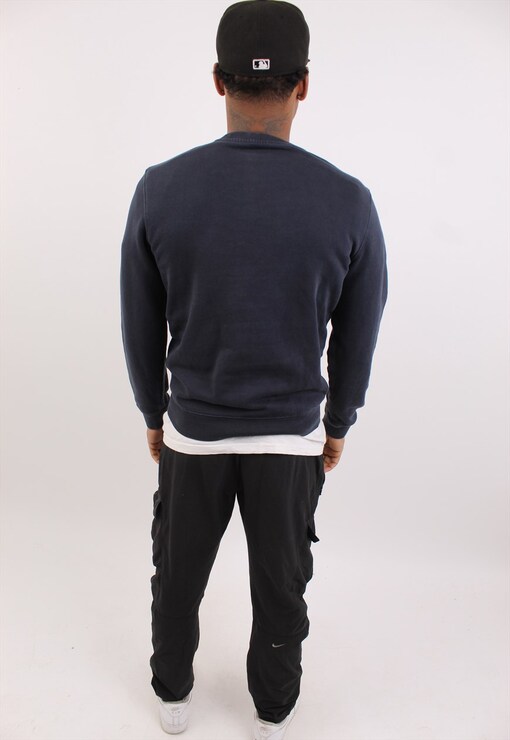 garment image
