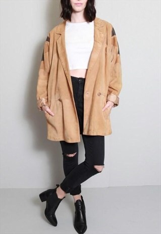 VINTAGE 1970'S AMAZING BROWN SUEDE PATCH JACKET.