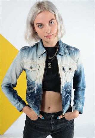 VINTAGE LEVI'S DISTRESSED DENIM JACKET IN BLUE