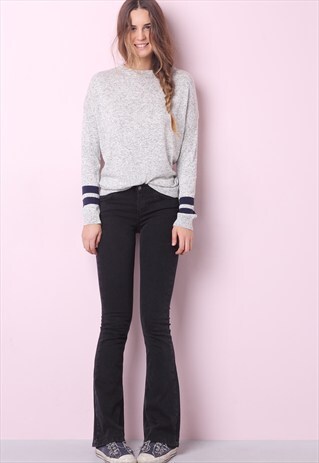 FLARED JEANS
