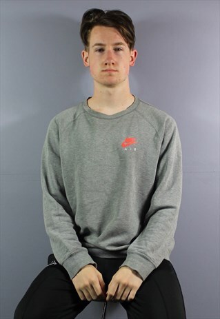 VINTAGE NIKE AIR SWEATSHIRT IN GREY WITH PRINTED LOGO ON BOT