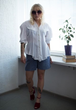 VINTAGE 80'S WHITE SHORT SLEEVED BLOUSE