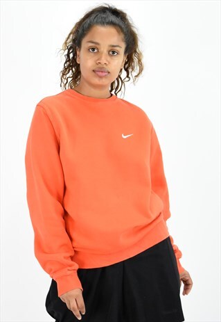 NIKE ESSENTIALS ORANGE SWEATER