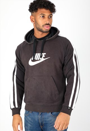 VINTAGE NIKE HOODIE AH8