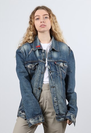 VINTAGE LEVI LARGE BLUE DENIM JACKET