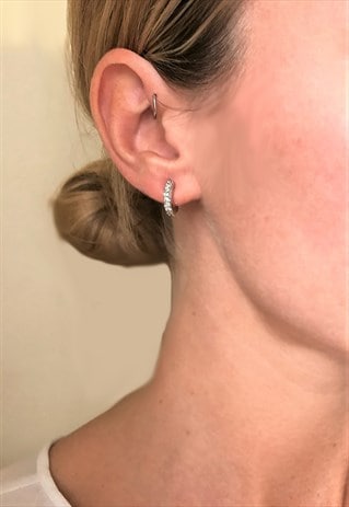 1980S VINTAGE NINA RICCI CRYSTAL CLIP-ON HOOPS