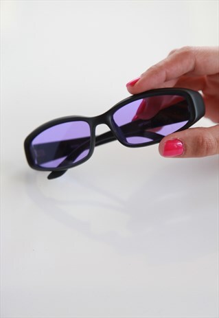VINTAGE MATTE BLACK FRAME WITH PURPLE LENSES