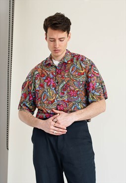 Vintage 90s Festival Short Sleeve Shirt in Multi Pattern L