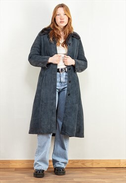 Vintage 70's Women Sheepskin Suede Coat in Grey