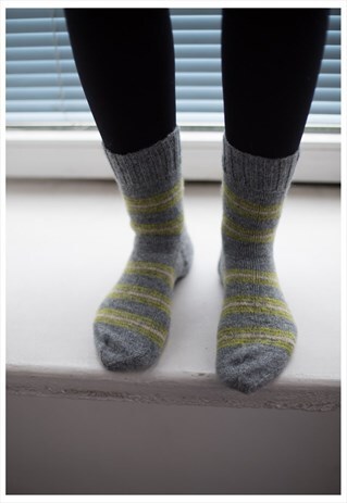 GREY STRIPED HANDMADE KNITTED WOOL SOCKS