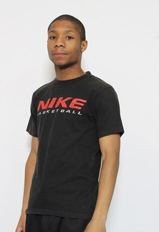 VINTAGE NIKE BASKETBALL T SHIRT