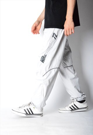 VINTAGE 90S LIGHT GREY NIKE SPORTS PANTS