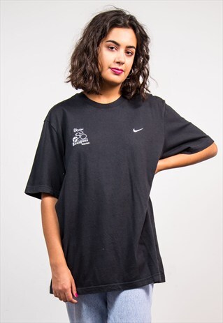VINTAGE 90'S BLACK NIKE OVERSIZE T-SHIRT