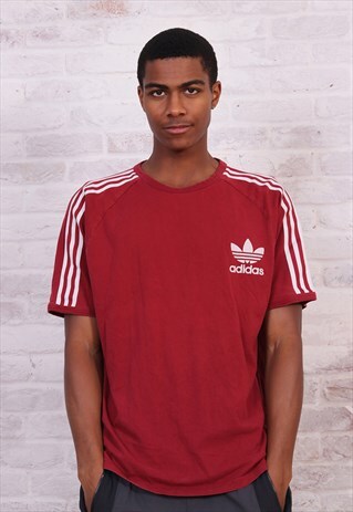 VINTAGE ADIDAS LOGO 3 STRIPE T-SHIRT RED