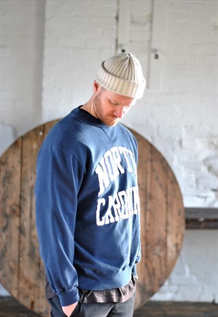 90S CHAMPION NORTH CAROLINA COLLEGE VARISTY SWEATER