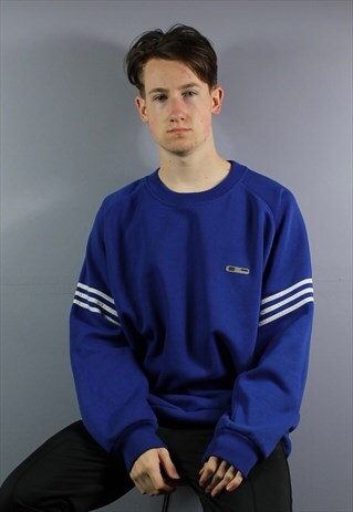 VINTAGE ADIDAS COTTON SWEATSHIRT IN BLUE WITH RUBBER PATCH L