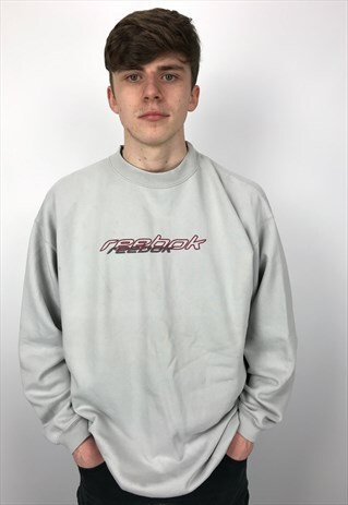 90S VINTAGE REEBOK SWEATSHIRT