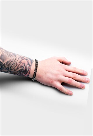 54 FLORAL STAINLESS STEEL CURB LINK BRACELET - BLACK